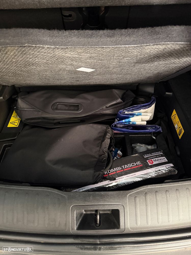 Jeep Renegade 1.3 T-GDI 4xe Auto Limited - 14