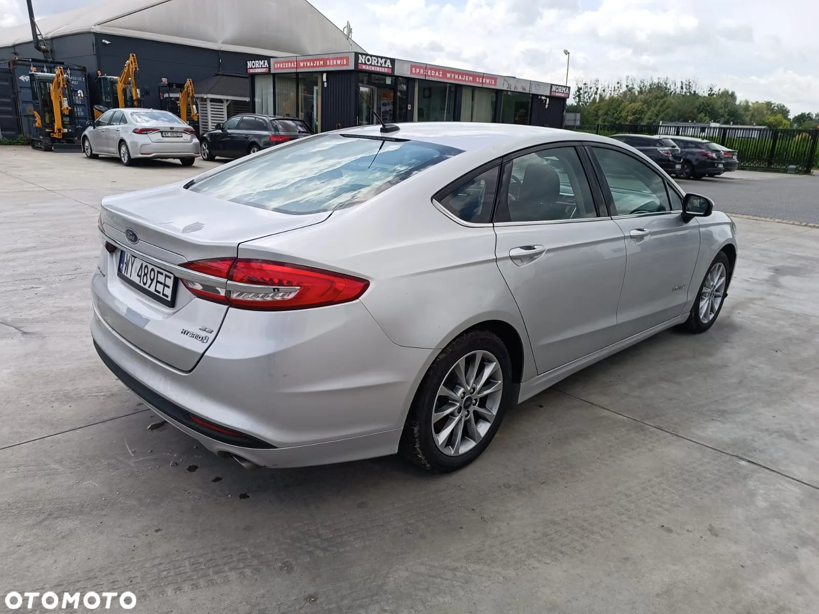 Ford Fusion - 9