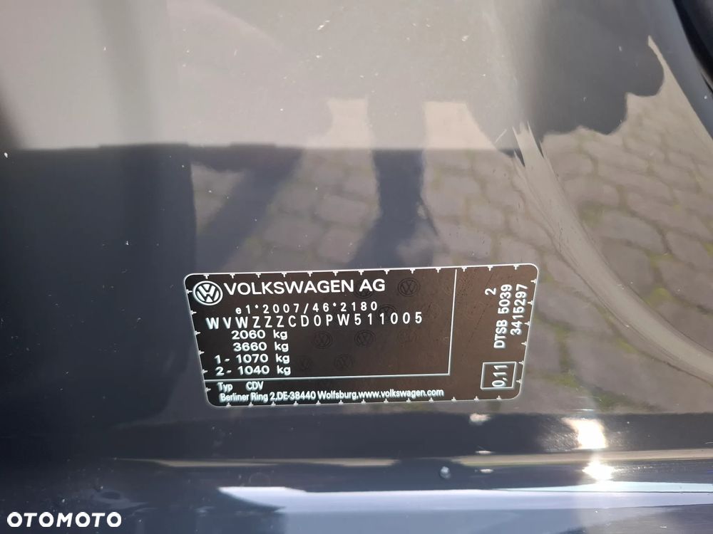 Volkswagen Golf 2.0 TDI SCR DSG R-Line - 39