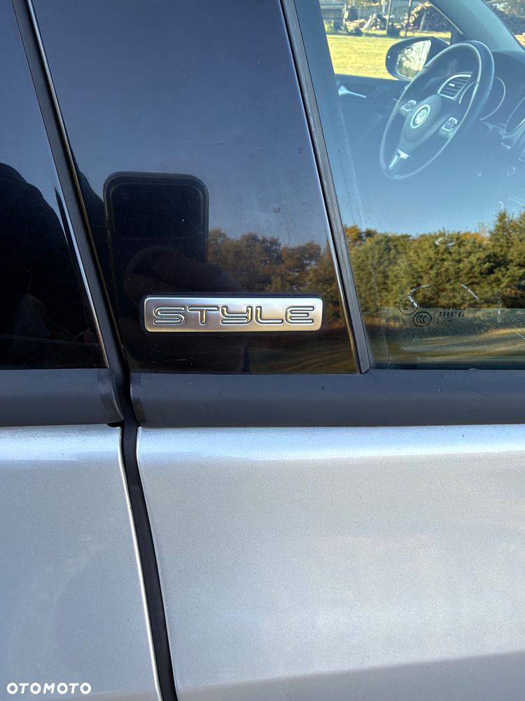 Volkswagen Golf - 17