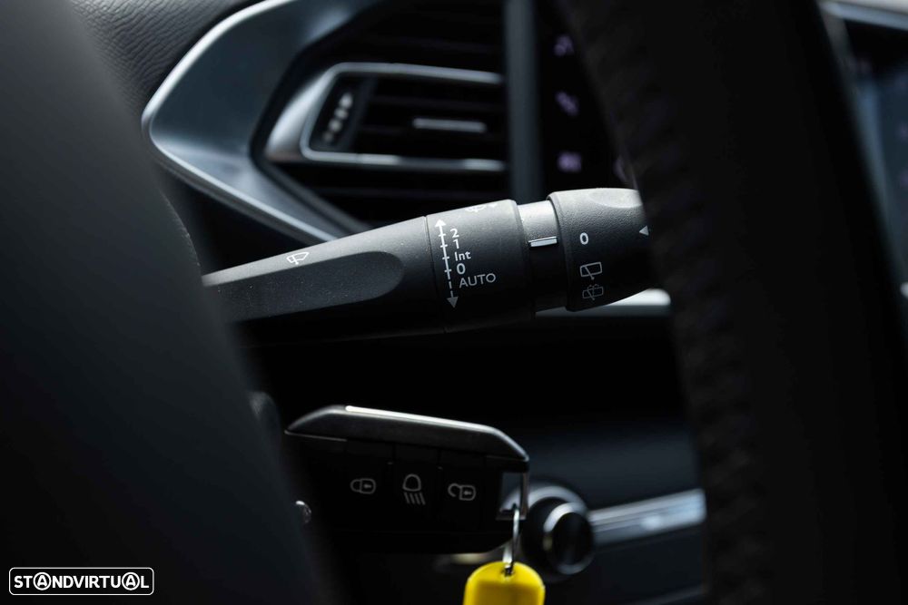 Peugeot 308 SW 1.5 BlueHDi Style - 46