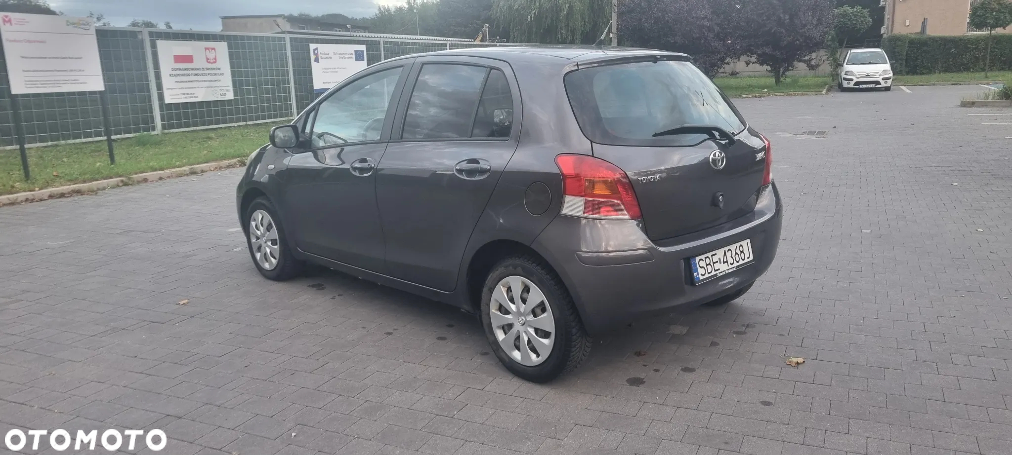 Toyota Yaris 1.33 VVT-i Cool - 7