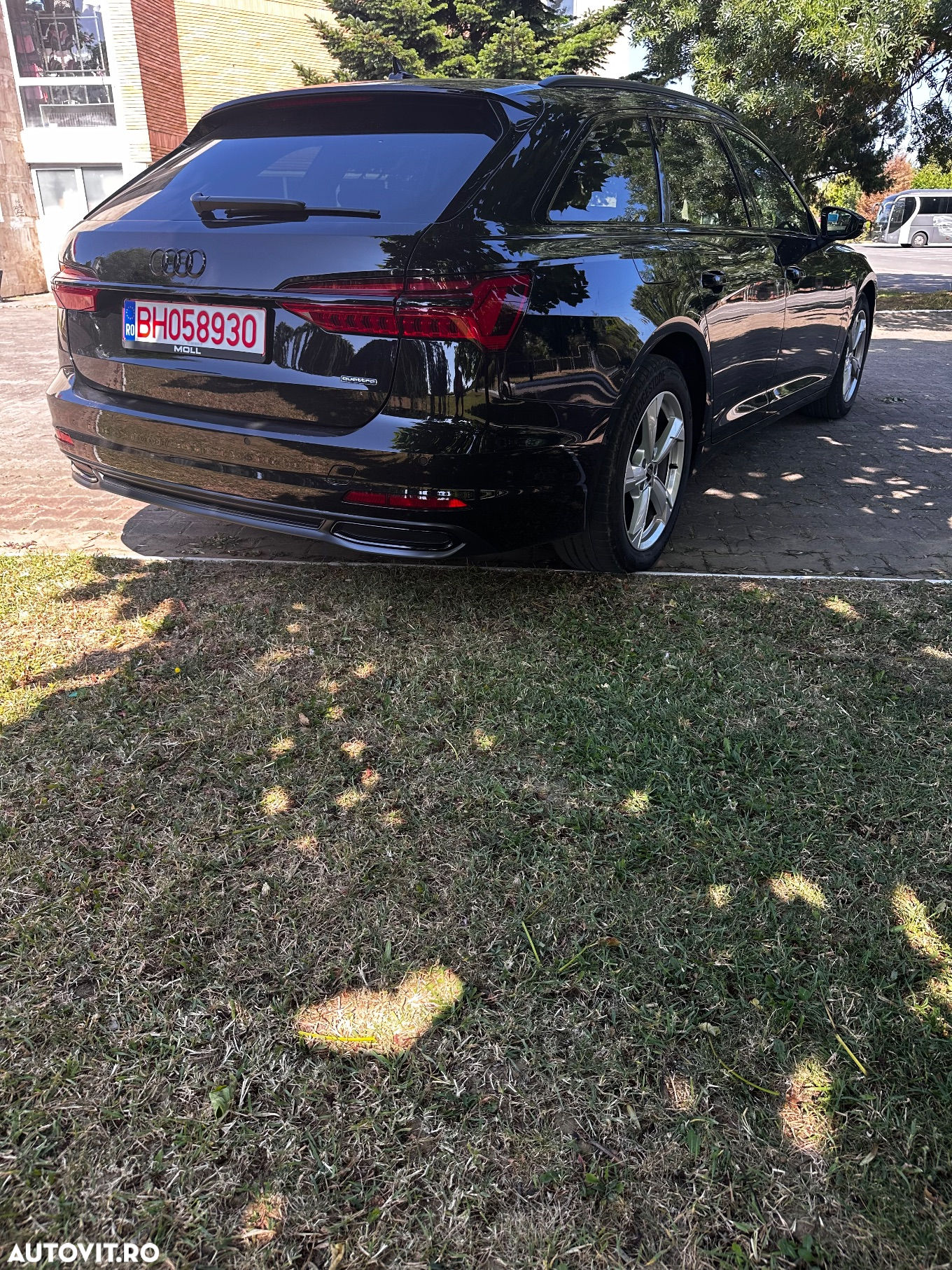 Audi A6 Avant 2.0 40 TDI quattro S tronic Design - 12