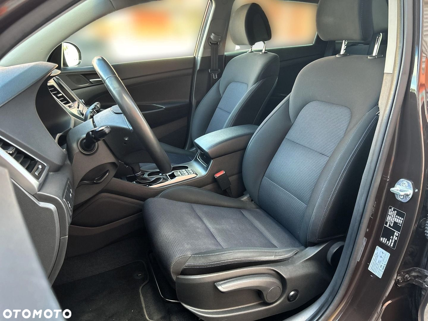 Hyundai Tucson 1.7 CRDI BlueDrive Premium 2WD DCT - 14