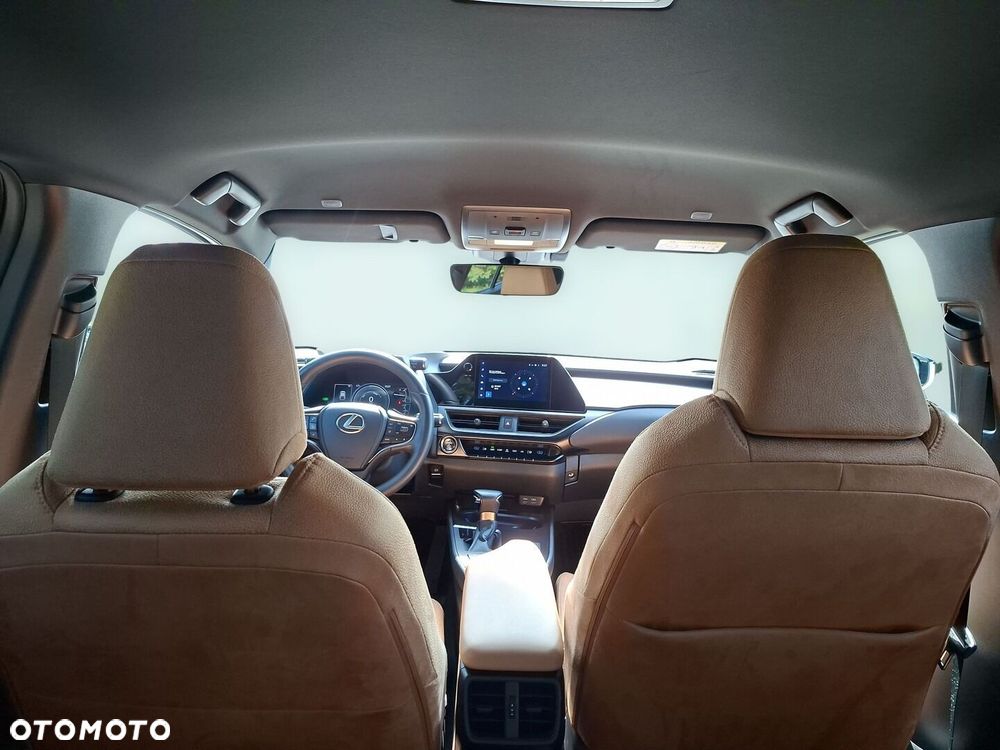 Lexus UX 250h GPF Business 2WD - 26