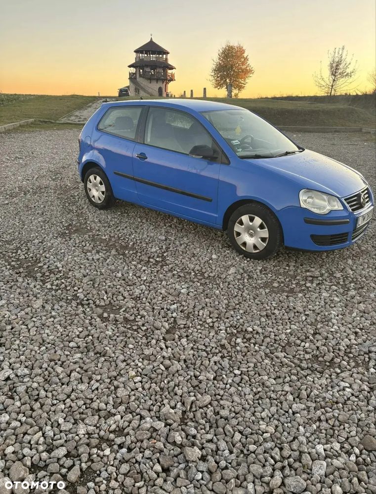 Volkswagen Polo - 2