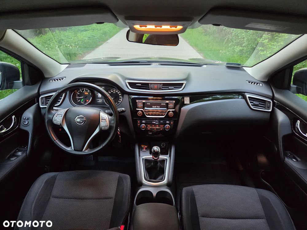 Nissan Qashqai 1.2 DIG-T Acenta EU6 - 7