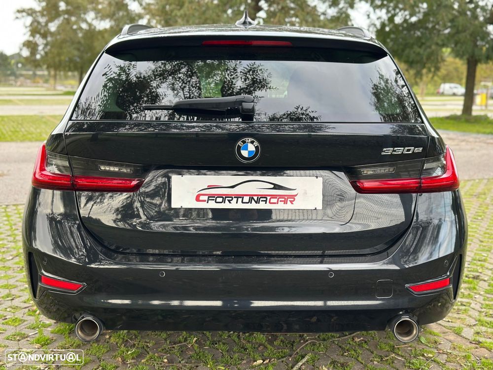 BMW 330 e Line Luxury Auto - 6