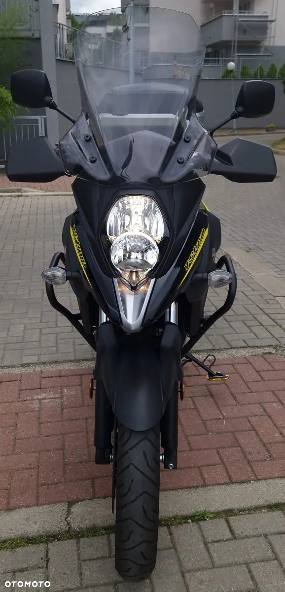 Suzuki DL - 8