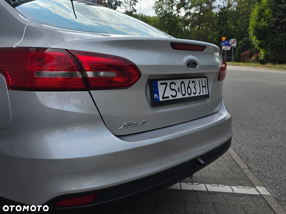 Ford Focus 1.6 Gold X - 6
