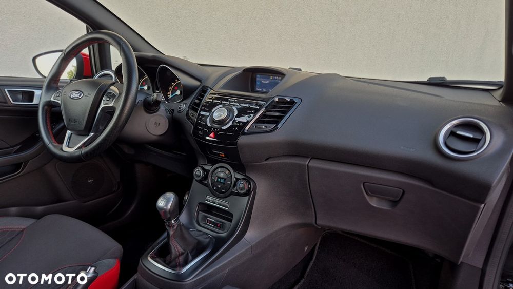 Ford Fiesta 1.0 EcoBoost ST-Line Black ASS - 29