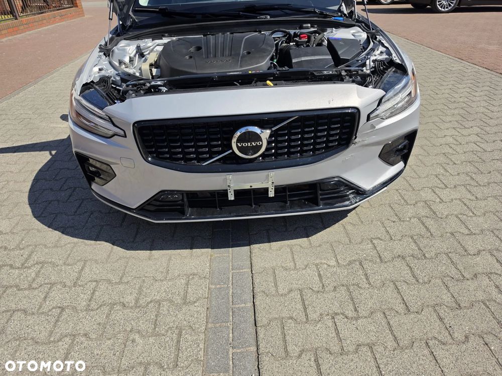 Volvo S60 T5 R-Design First Edition - 12