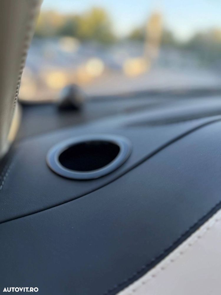 Mercedes-Benz Vito - 11