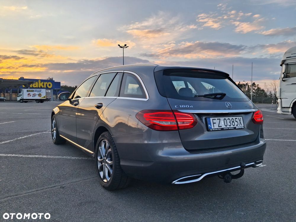 Mercedes-Benz Klasa C 180 (BlueTEC) d - 9