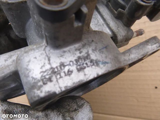 PRZEPUSTNICA KOMPLETNA TOYOTA YARIS 1.0 16V 1SZ - 21
