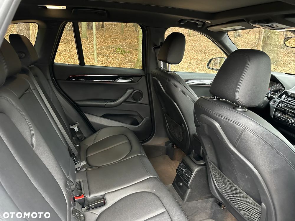 BMW X1 xDrive28i - 15
