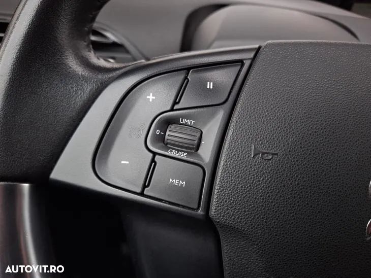 Citroën C4 Space Tourer 1.5 BlueHDi S&S BVM6 Feel - 21