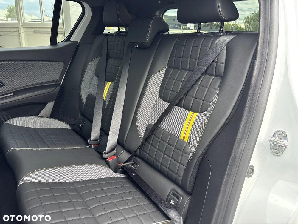 Renault 4 E-Tech 52kWh Comfort Range Iconic - 16
