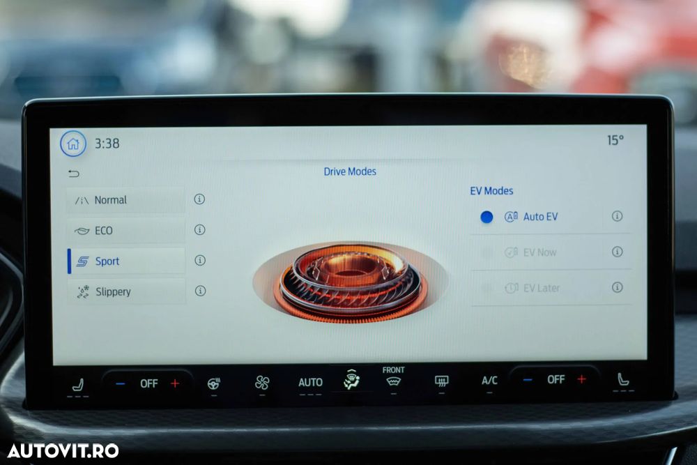 Ford Kuga 2.5 Duratec FWD PHEV Titanium - 26