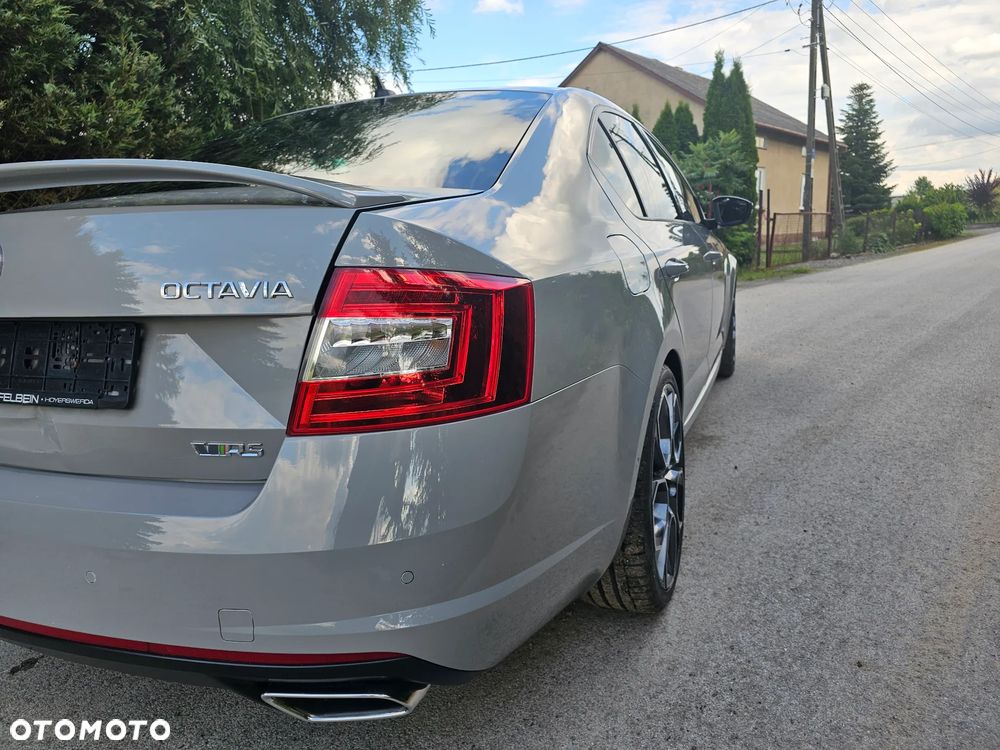 Skoda Octavia 2.0 TDI DSG RS - 7