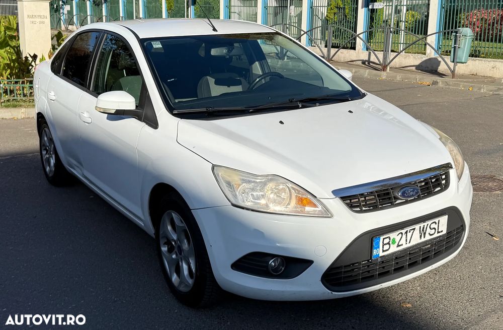 Ford Focus 1.6 TDCi Anniversary - 12