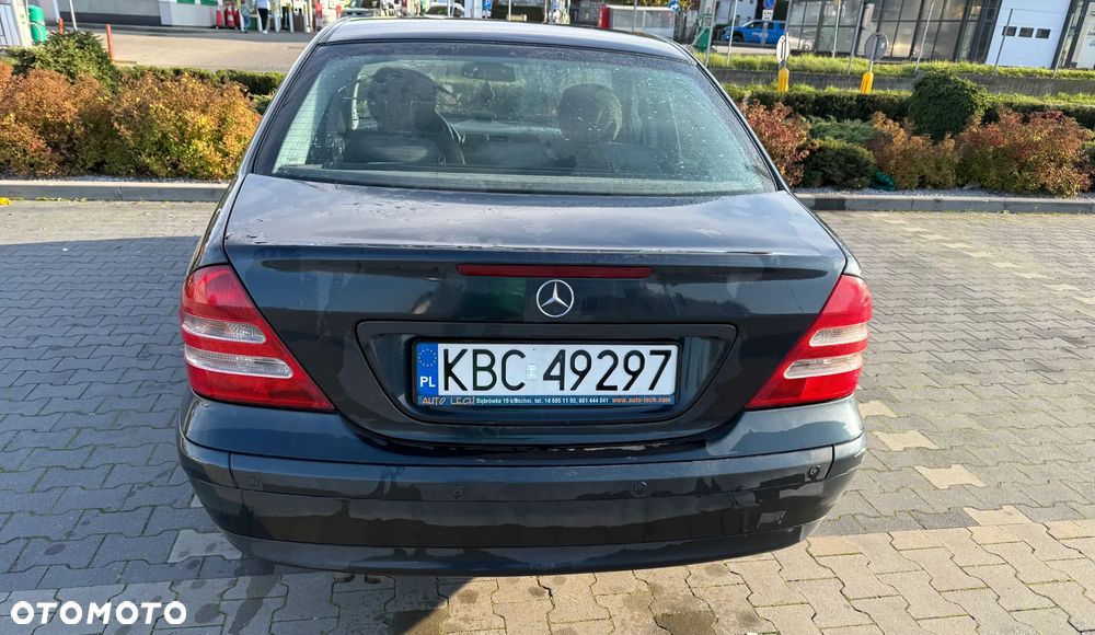 Mercedes-Benz C-Class 2002 photo 3