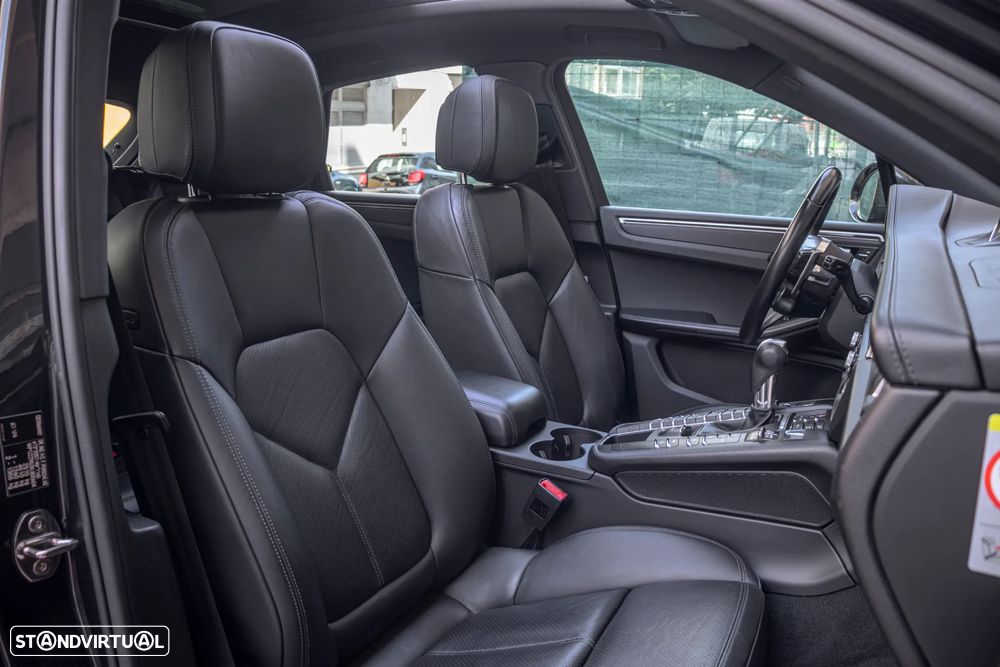 Porsche Macan PDK — fotografia 32