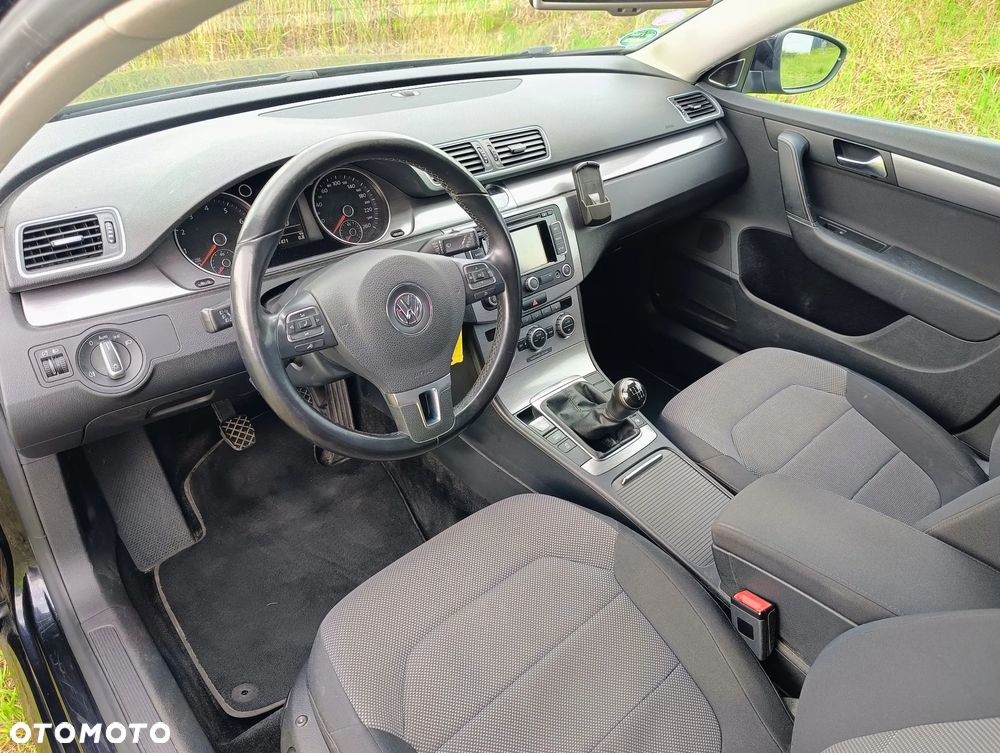 Volkswagen Passat 1.4 TSI Exclusive - 16