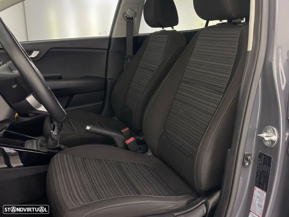 Kia Stonic 1.0 T-GDI Drive - 18