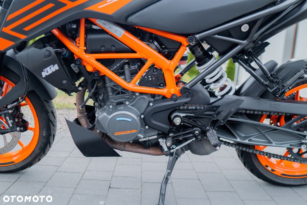 KTM Duke - 25
