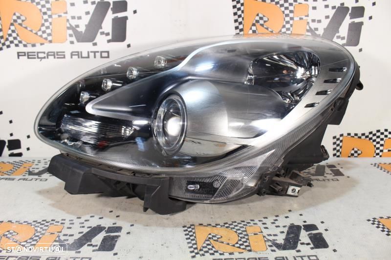 Ótica / Farol Esquerdo Alfa Romeo Giulietta 940 - 00505308910 - 2