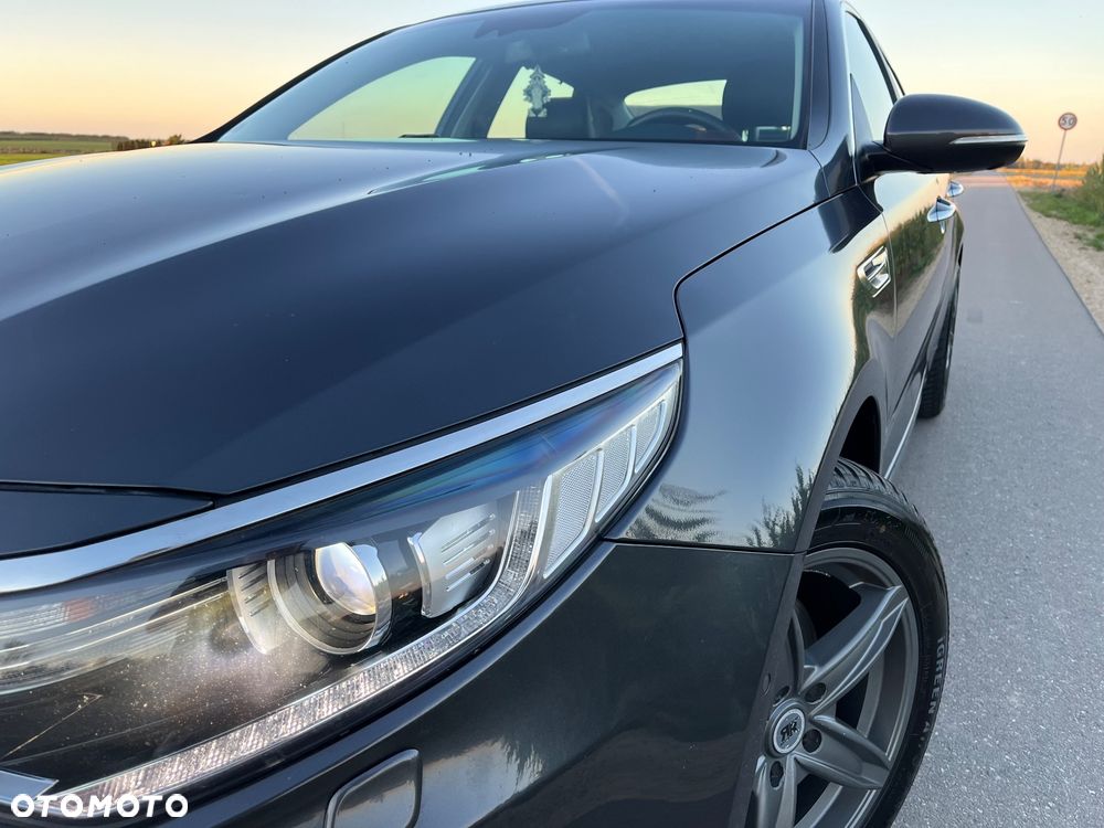 Kia Optima 1.7 CRDI XL DCT - 4