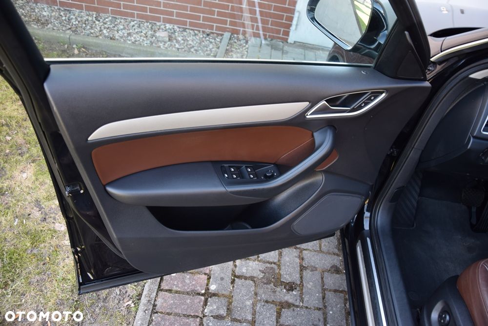 Audi Q3 2.0 TFSI Quattro S tronic - 32