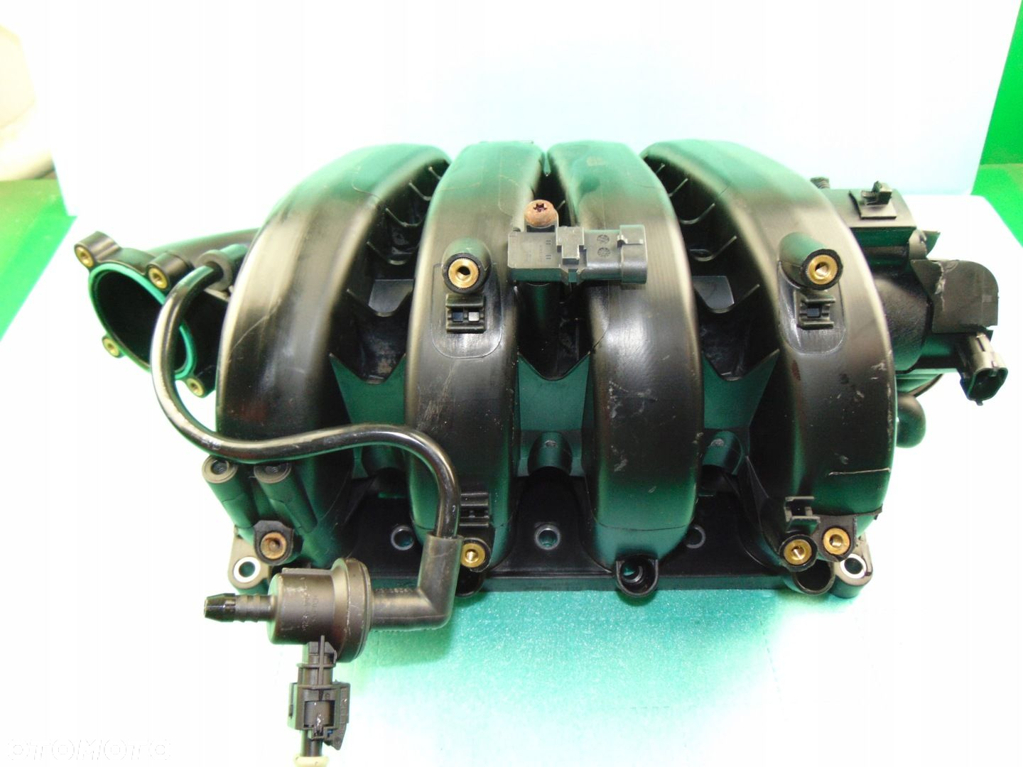 KOLEKTOR SSĄCY Astra H Zafira B Vectra C 1,8 16V 55563685 55353313 - 5