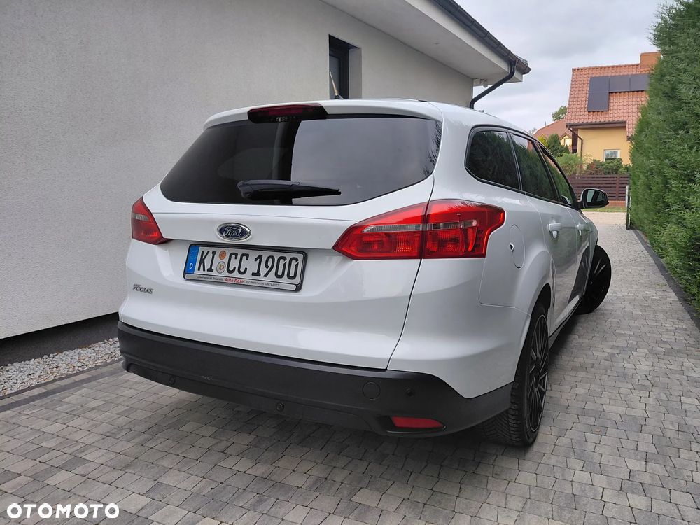 Ford Focus 2015 photo 4
