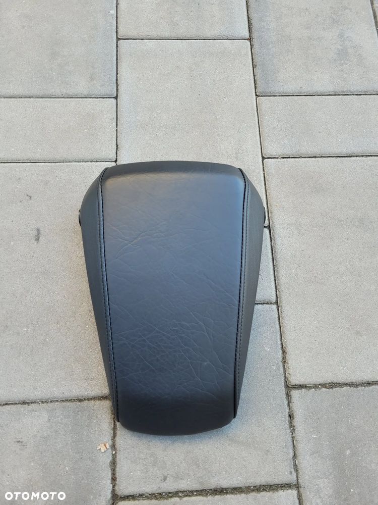 Kanapa, fotel tył, siedzenie pasażera Honda VT 1300 CX Fury - 1