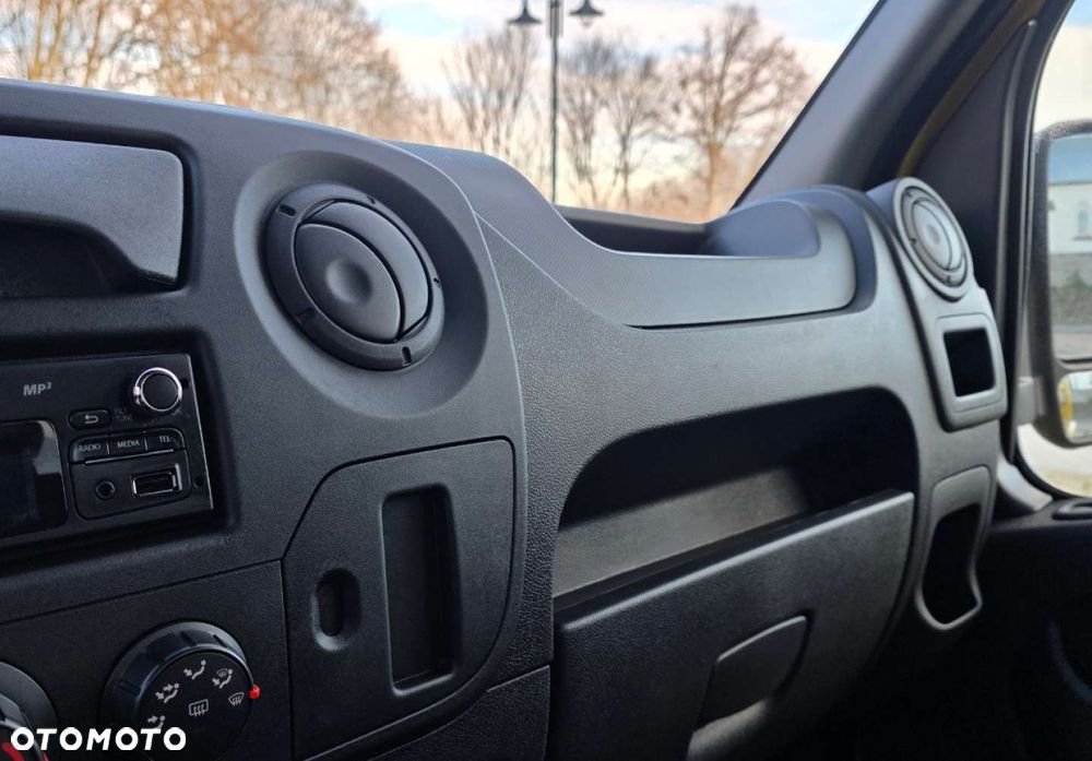 Renault Master - 20