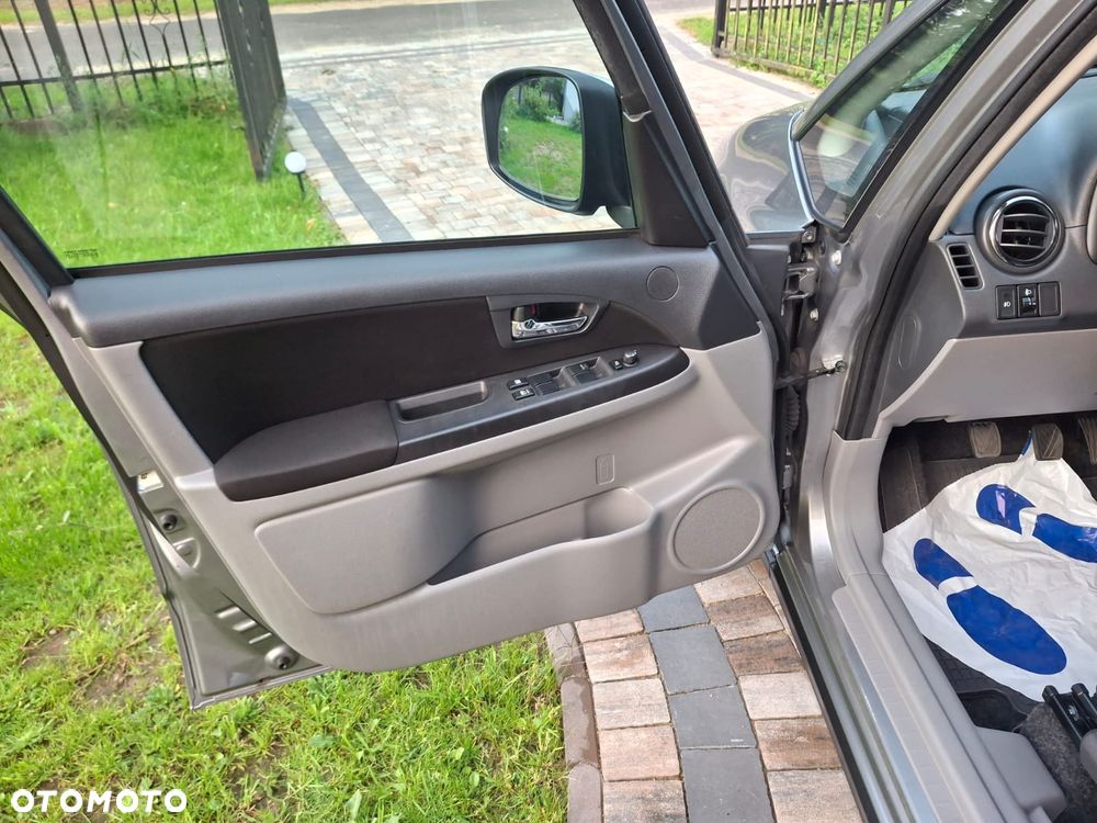 Suzuki SX4 1.6 VVT 4x2 Style - 22
