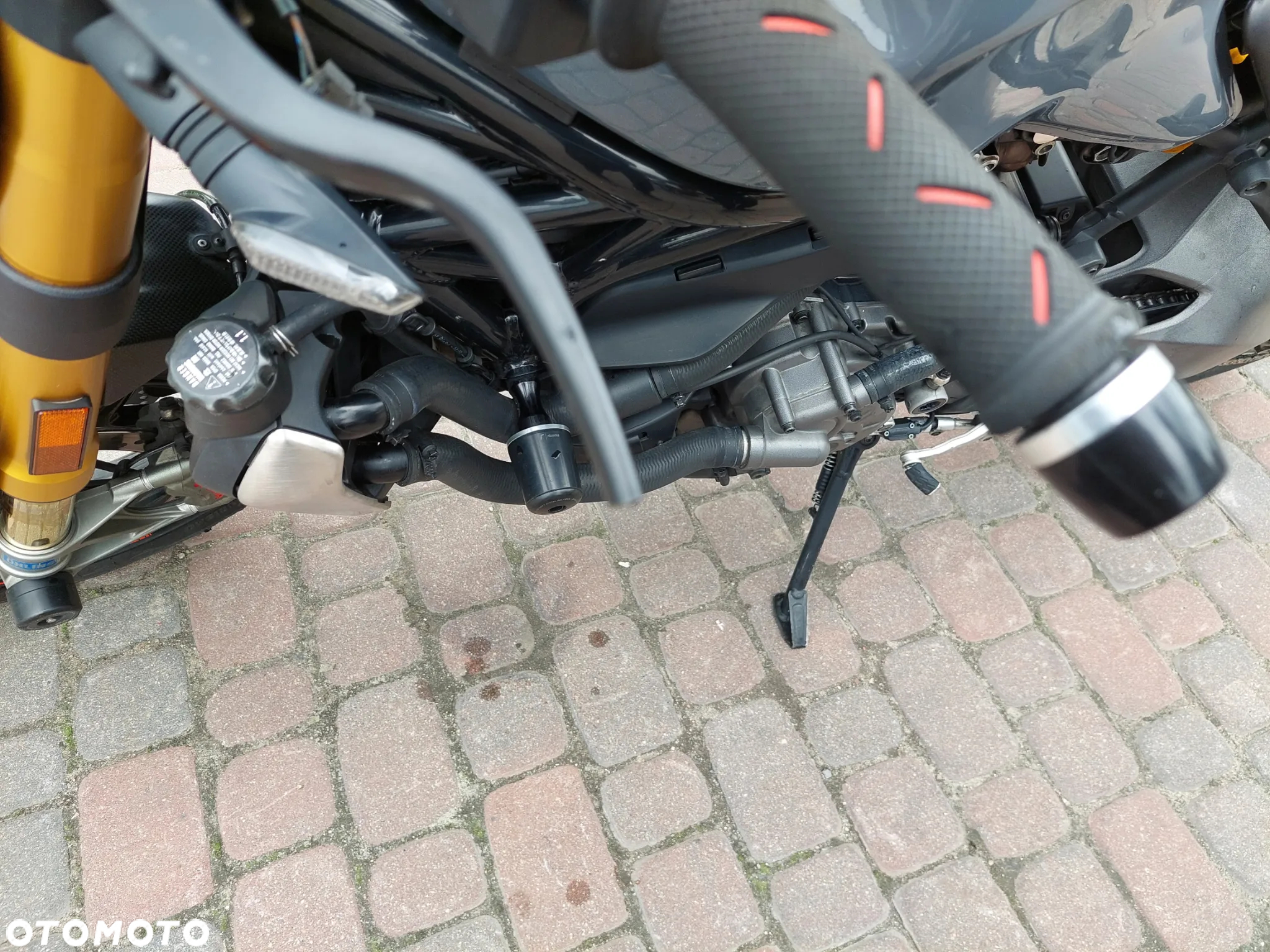 Ducati Monster - 14