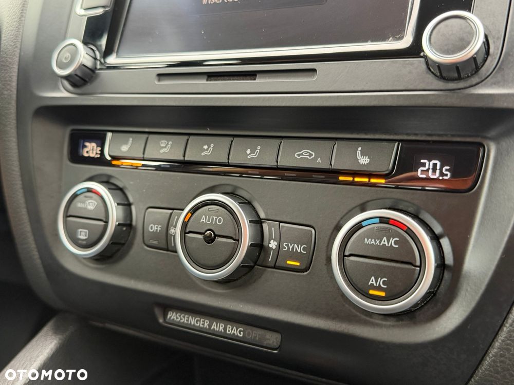 Volkswagen Jetta 1.4 TSI Highline Optimum - 30