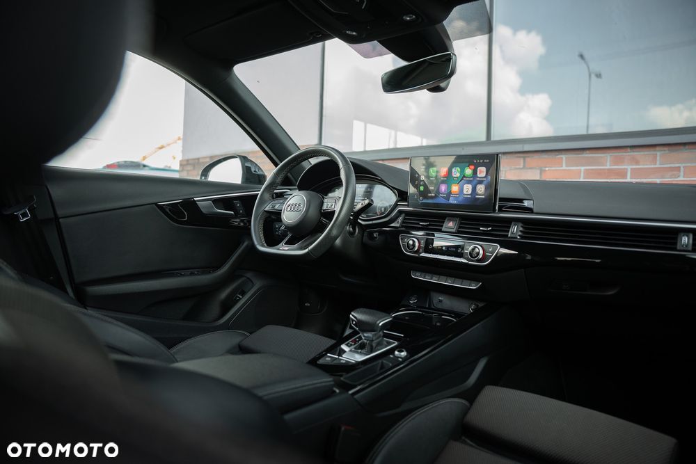 Audi A4 Avant 35 TFSI S tronic S line - 29