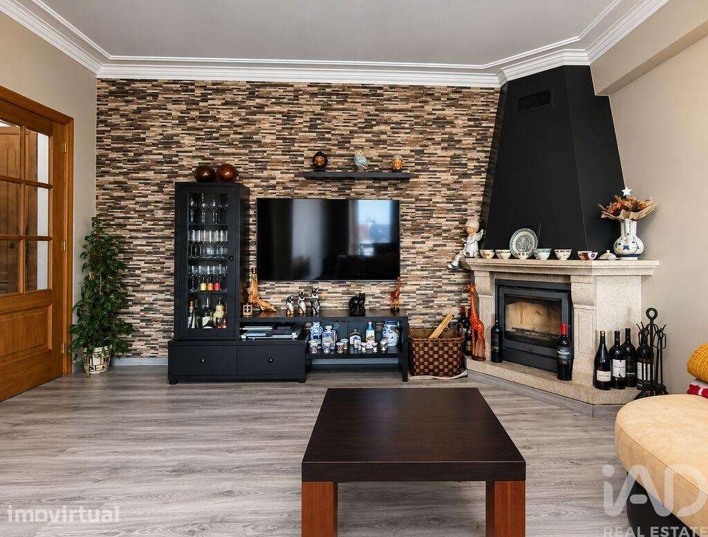 Apartamento T2 em Viana do Castelo e Meadela de 102 m2 - Grande imagem: 4/28