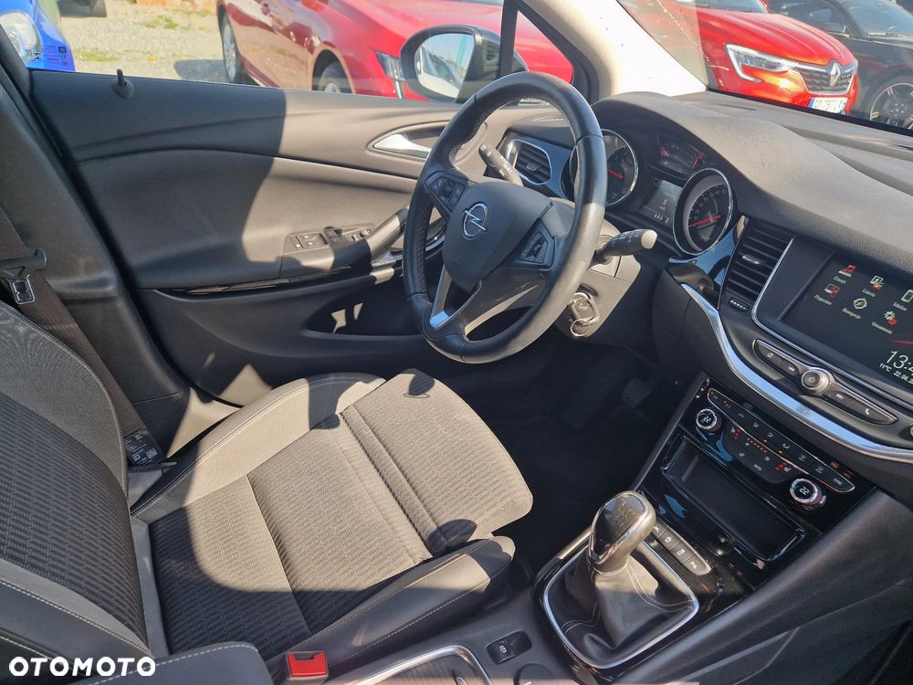 Opel Astra 1.2 T Ultimate S&S - 35