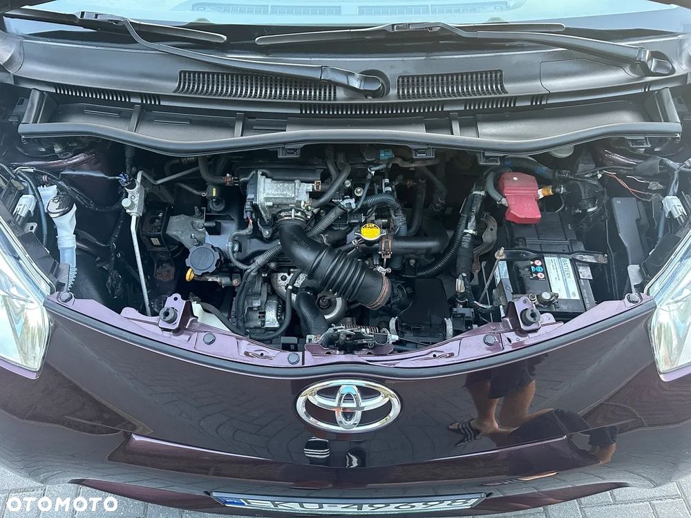 Toyota iQ 1.0 Sol EU5 - 15