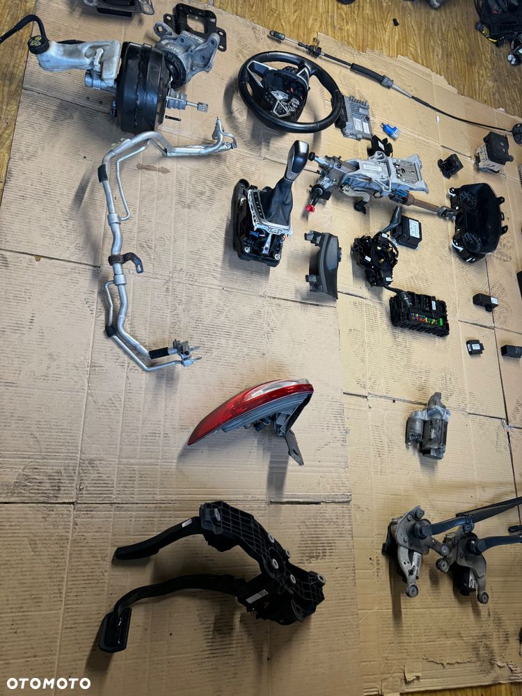 Ford Mondeo mk5 części środek elektryczne - 2