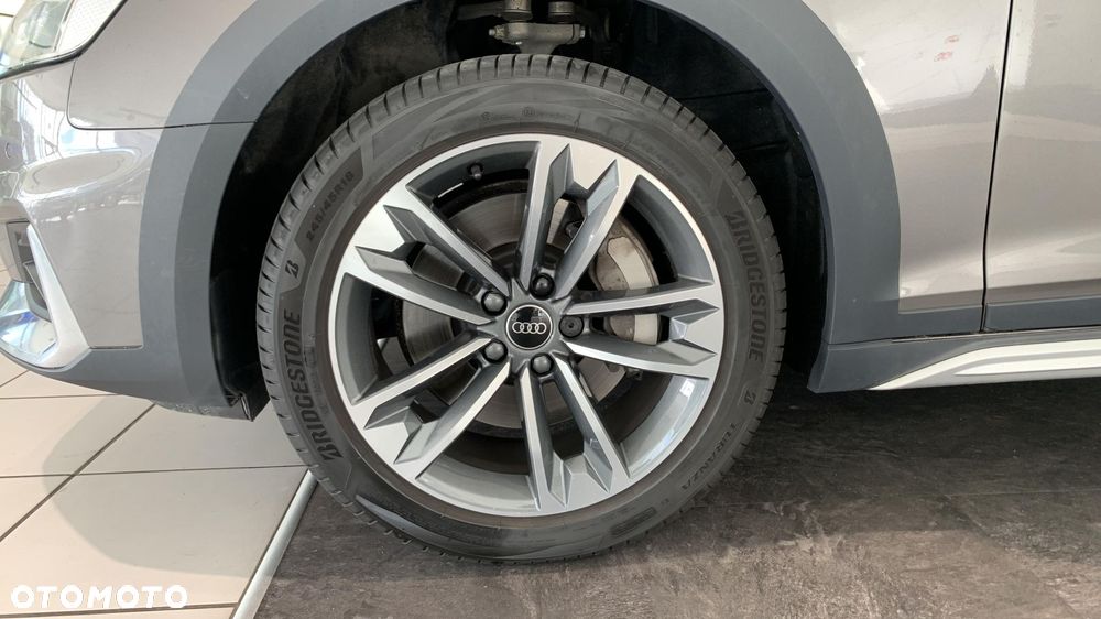 Audi A4 Allroad - 18