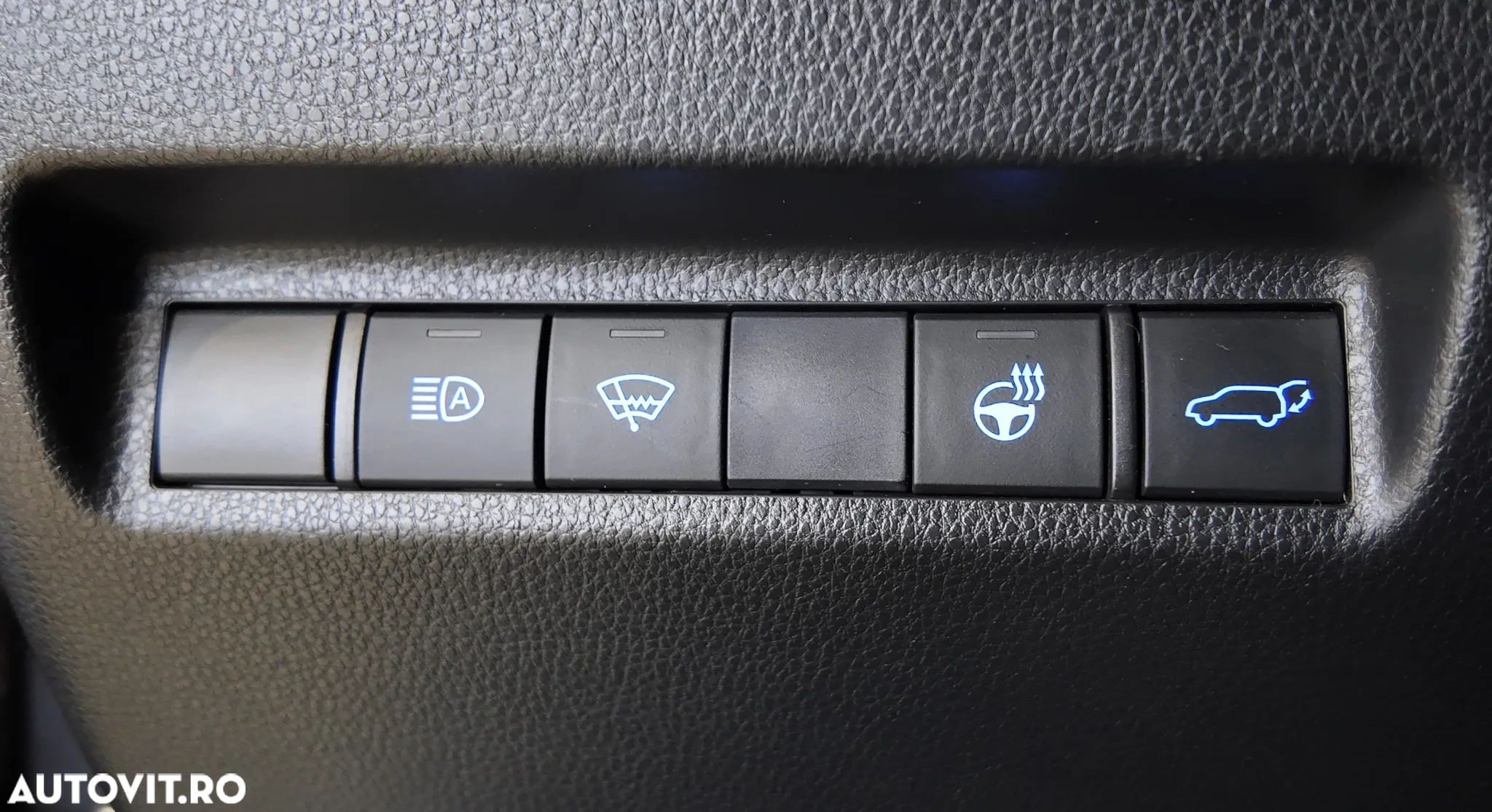 Toyota RAV4 Plug-in-Hybrid - 20
