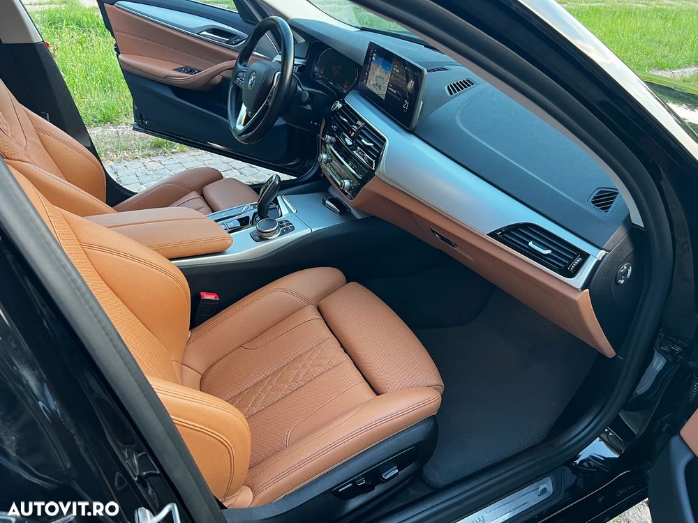BMW Seria 5 520d AT MHEV - 12