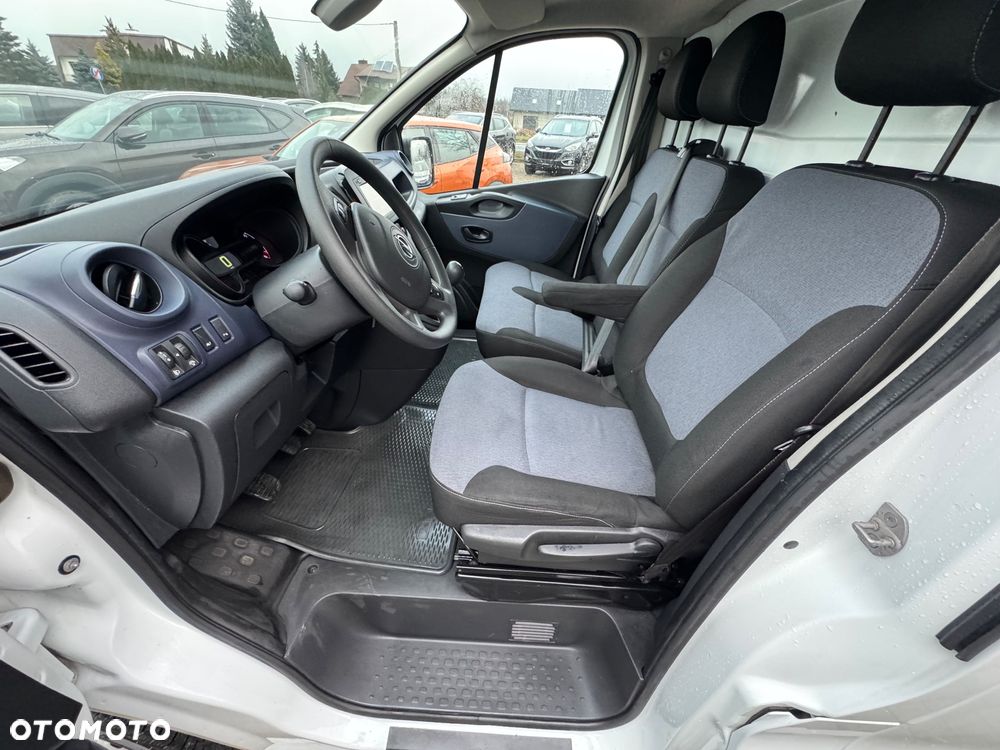 Opel Vivaro - 15