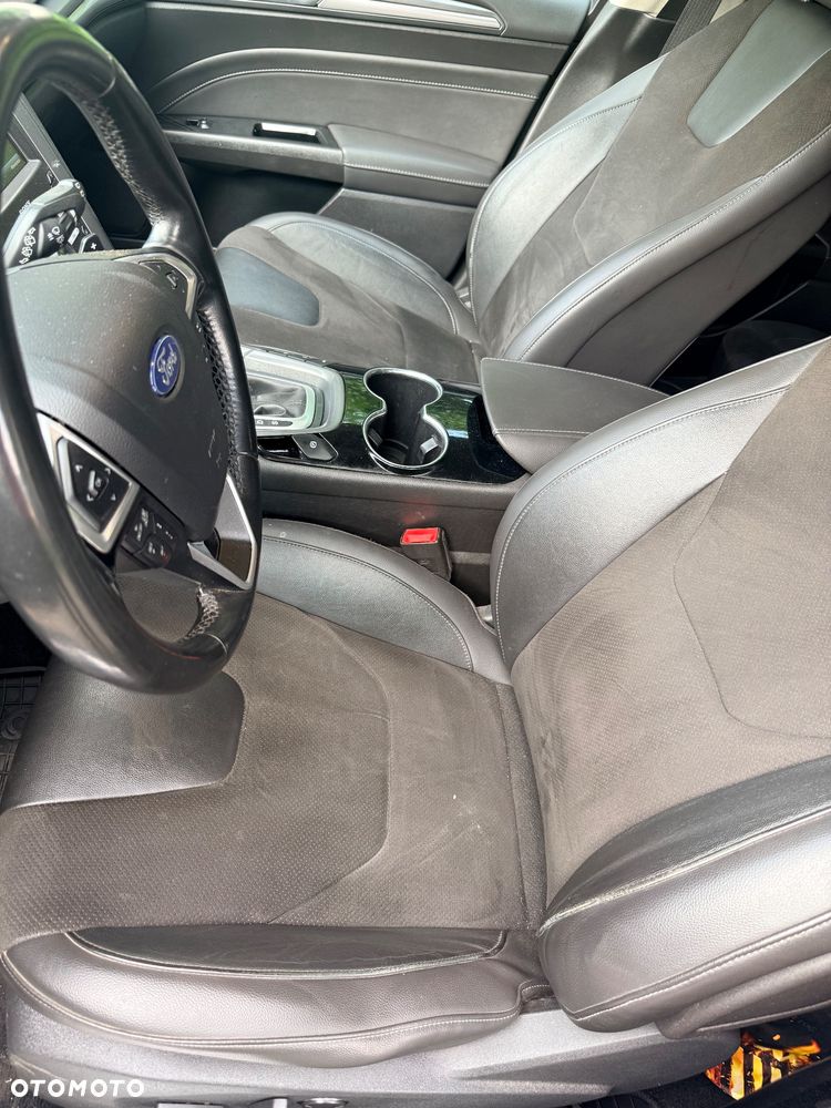 Ford Mondeo 2.0 TDCi Titanium PowerShift - 7